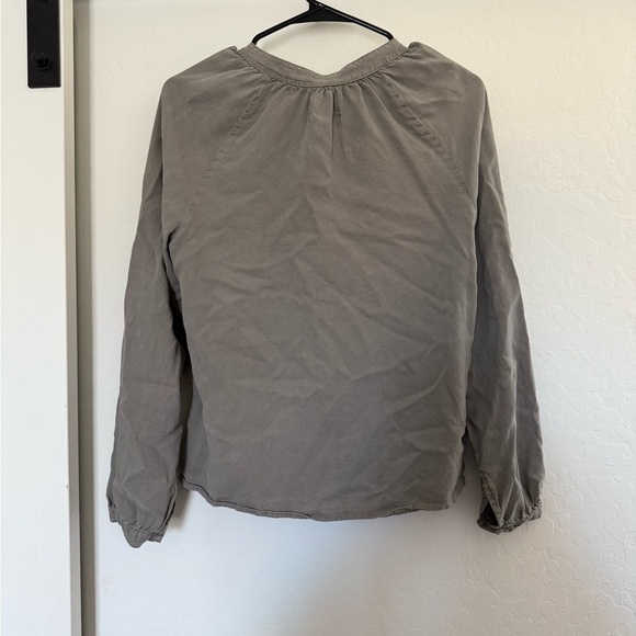 For The Republic Sage Green Button Down Blouse Soft Casual Womens Small - Picture 2 of 4